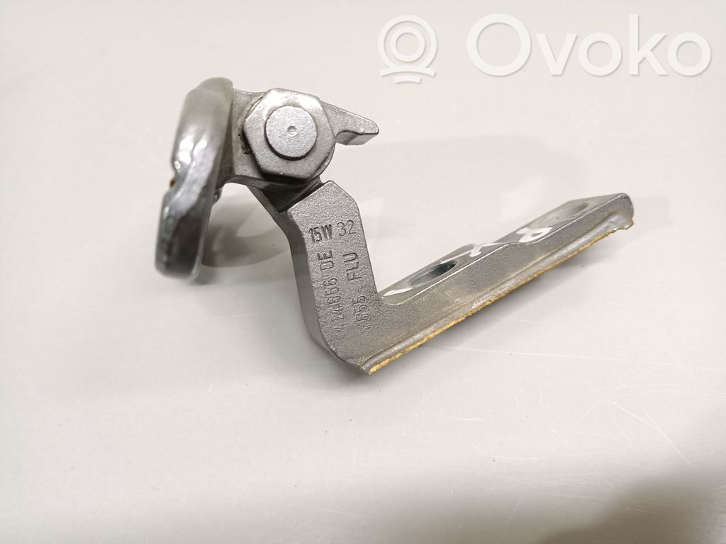Volvo V40 Cross country Front door upper hinge 