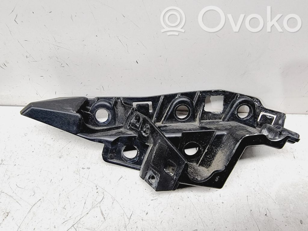 Audi SQ7 Front bumper mounting bracket 