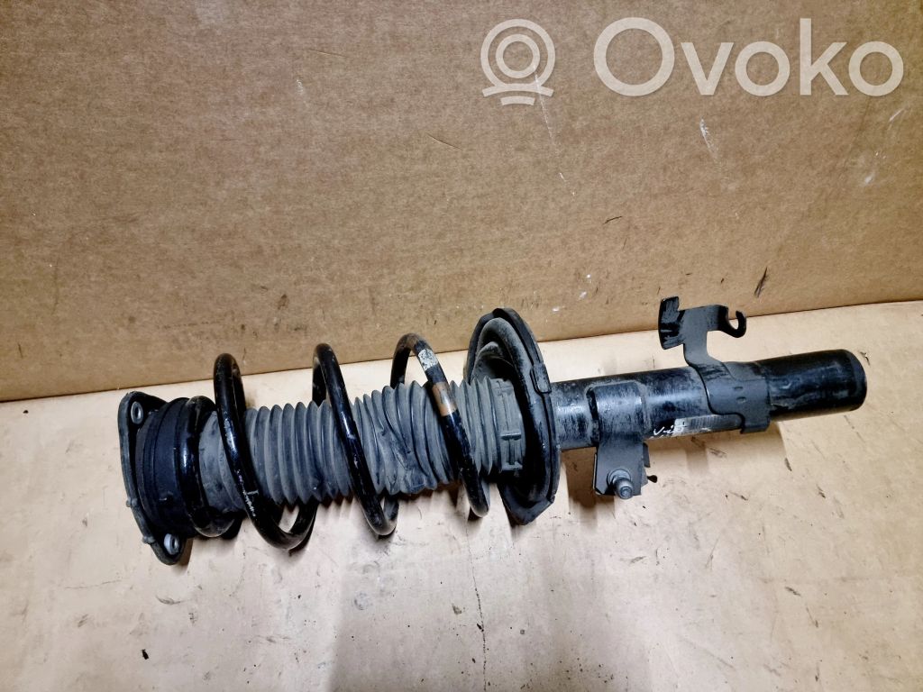 Volvo V40 Cross country Amortyzator osi przedniej ze sprężyną 