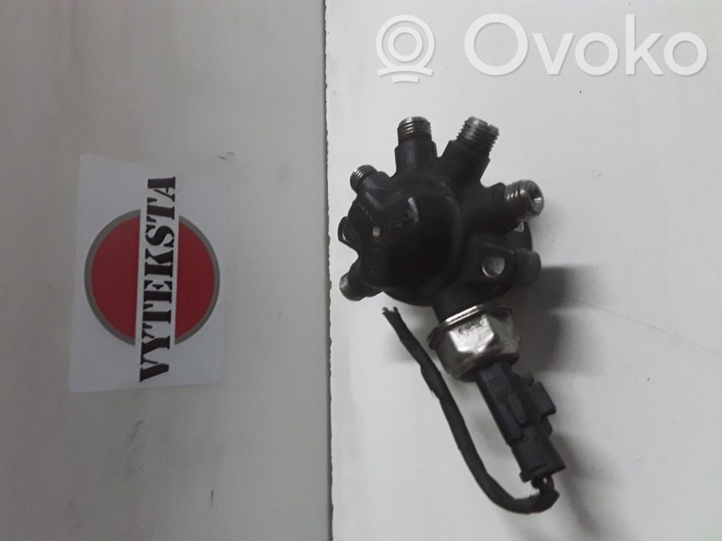 Fuel main line pipe