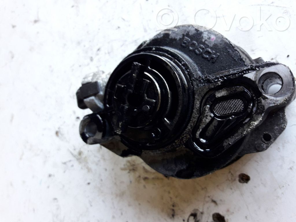 Vakuumo pompa   D156