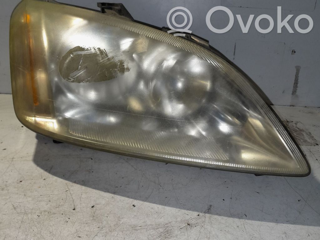 Ford Focus C-MAX Headlight/headlamp 