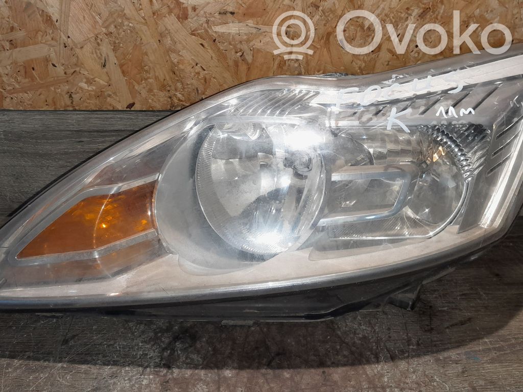 Ford Focus Headlight/headlamp 