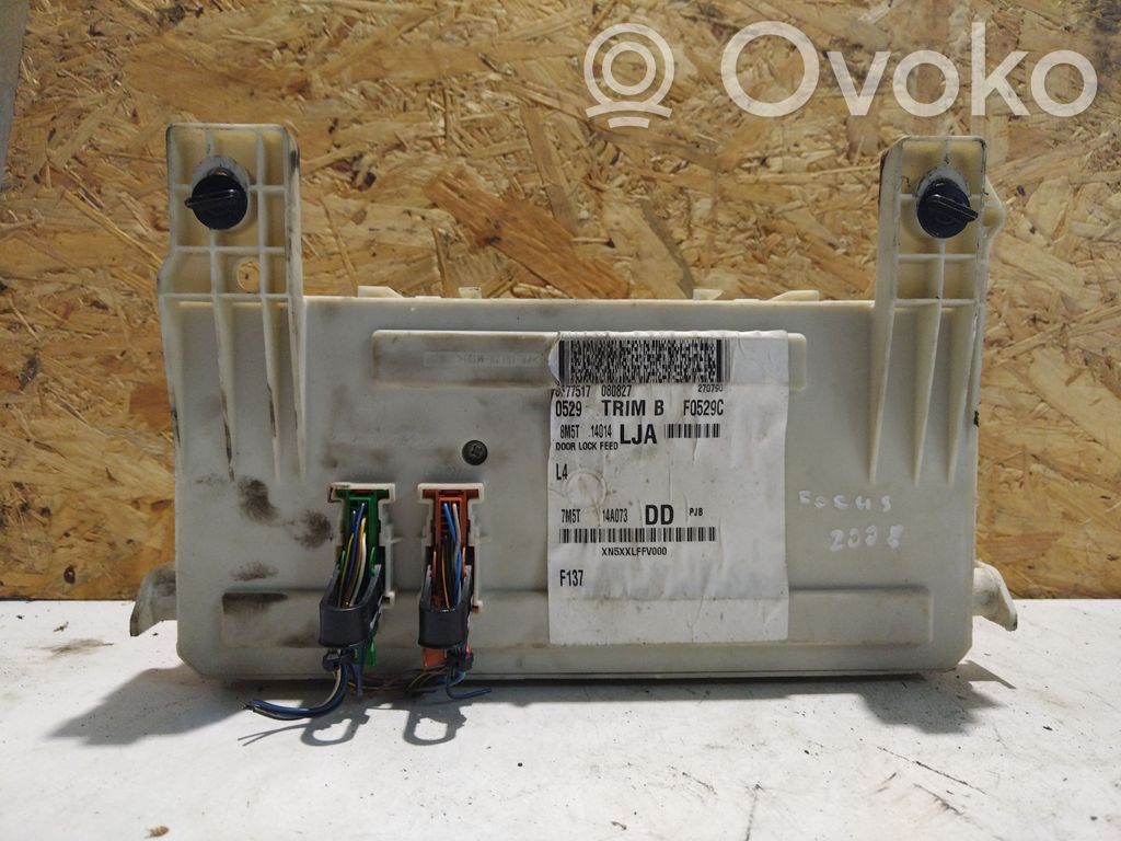 Módulo de fusible   7M5T14A073DD,8M5T14014LJA