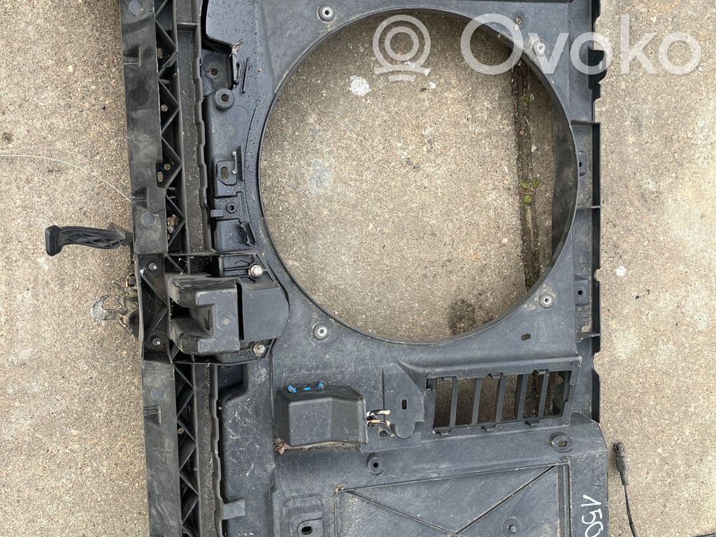 Peugeot 308 Radiatorių panelė 