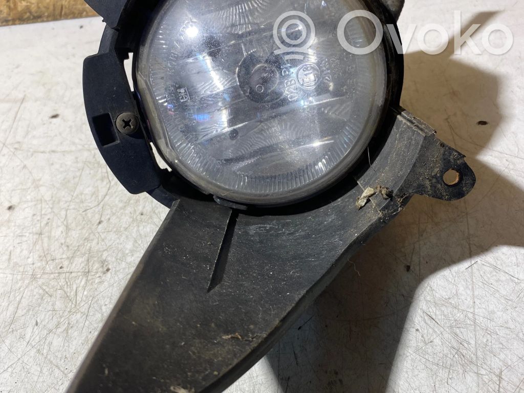 Miglas lukturis priekšā   E132045