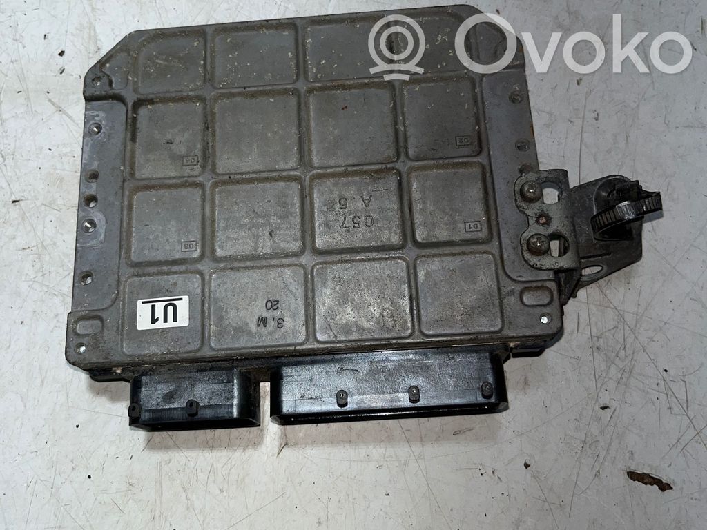 Toyota Prius (XW30) Engine control unit/module 