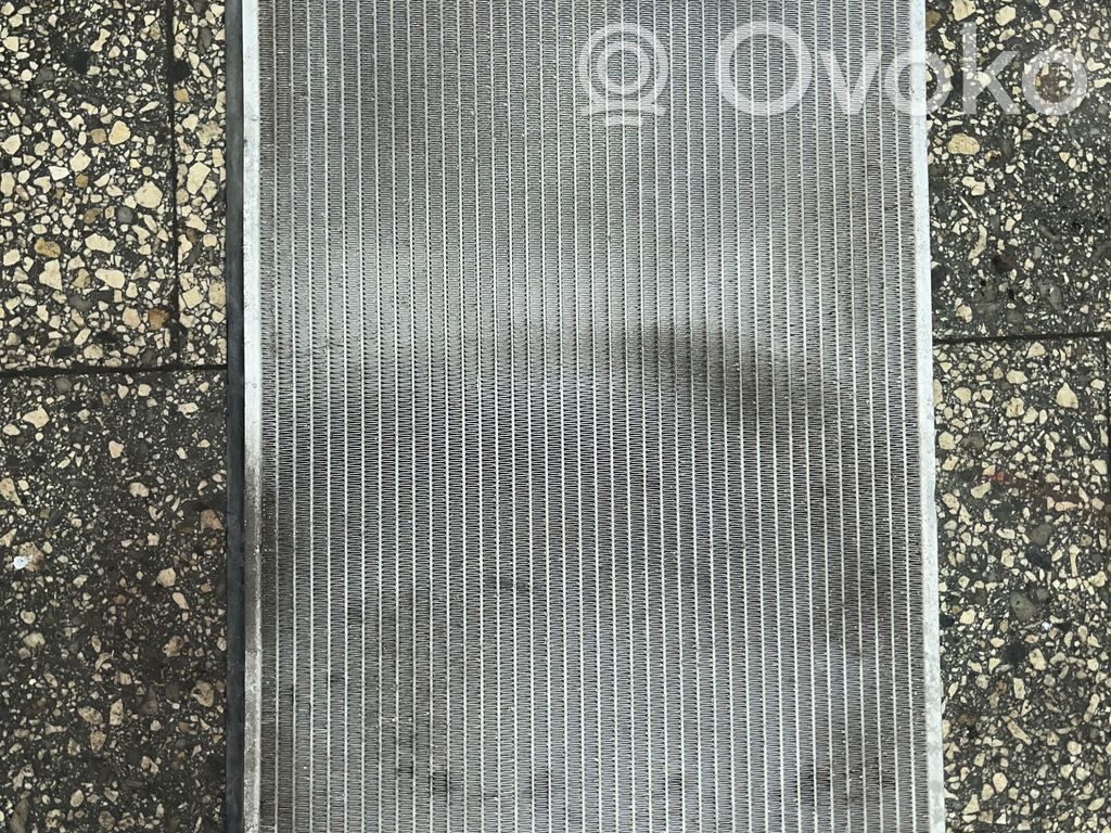 Audi A4 S4 B6 8E 8H Coolant radiator 
