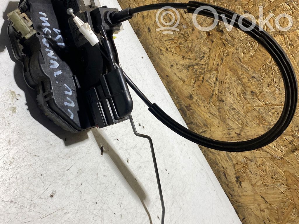 Opel Insignia A Zamek drzwi przednich 