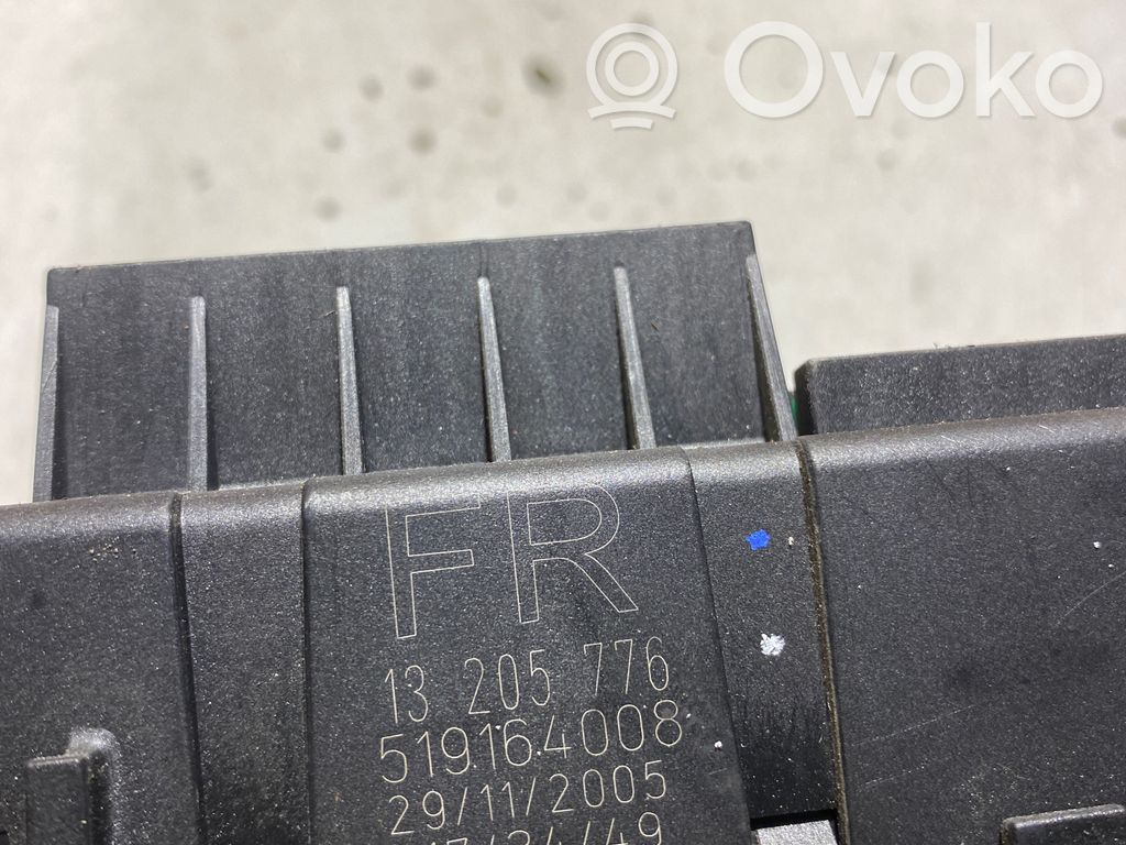 Opel Vectra C Modulo fusibile 