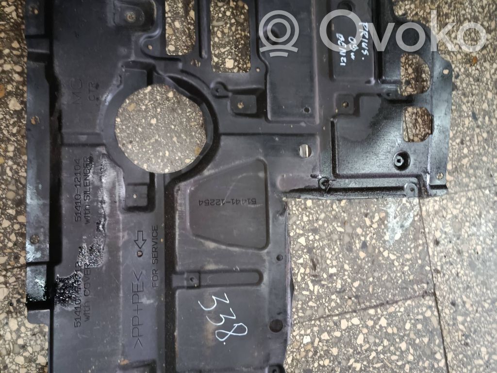 Toyota Prius (XW30) Engine splash shield/under tray 