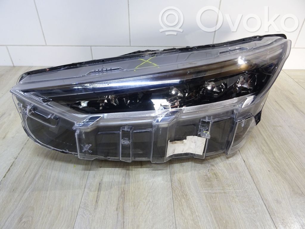 Ford Kuga III Phare frontale 