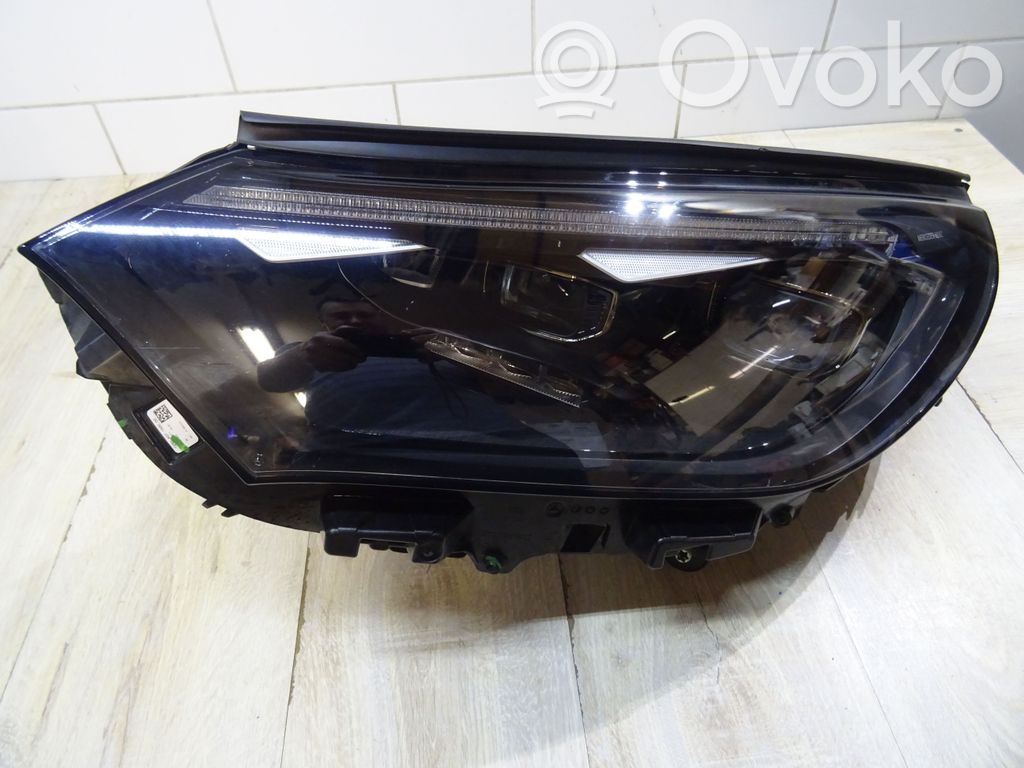 Mercedes-Benz EQE x294 Lampa przednia 