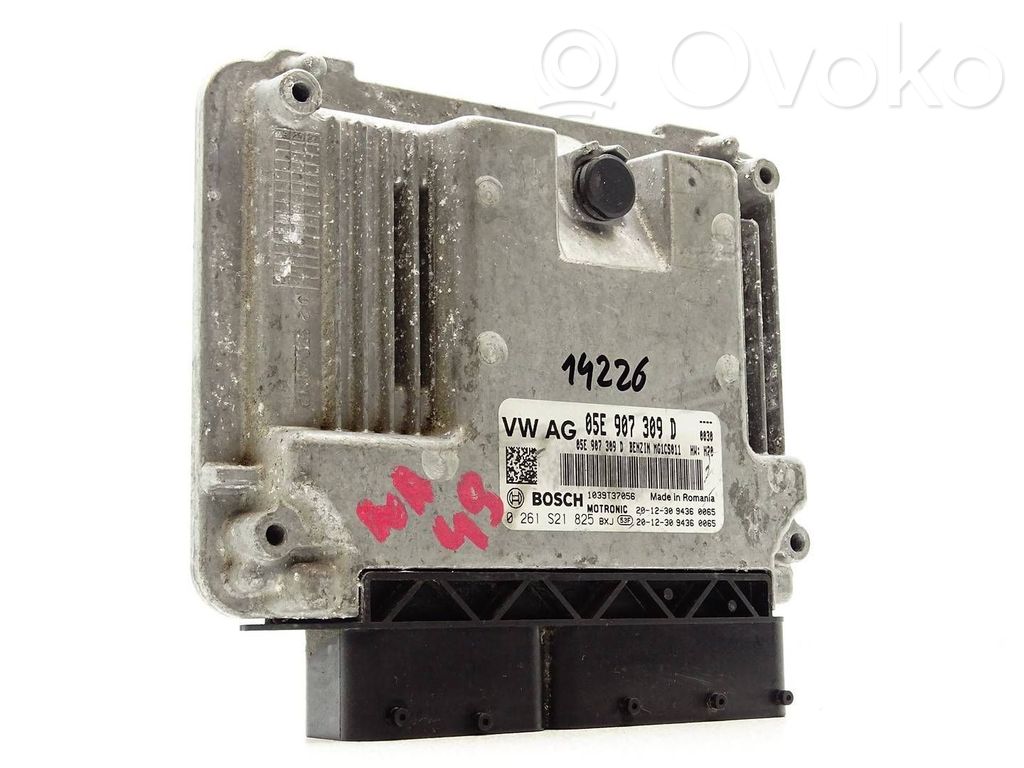 Engine control unit/module ECU   05E907309D