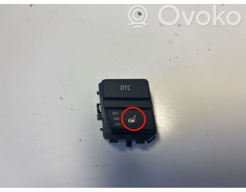 BMW 5 E60 E61 Seat heating switch 