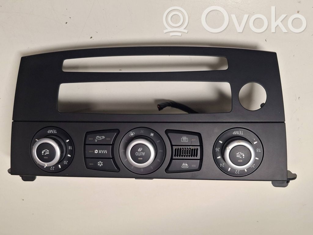 BMW 5 E60 E61 Climate control unit 