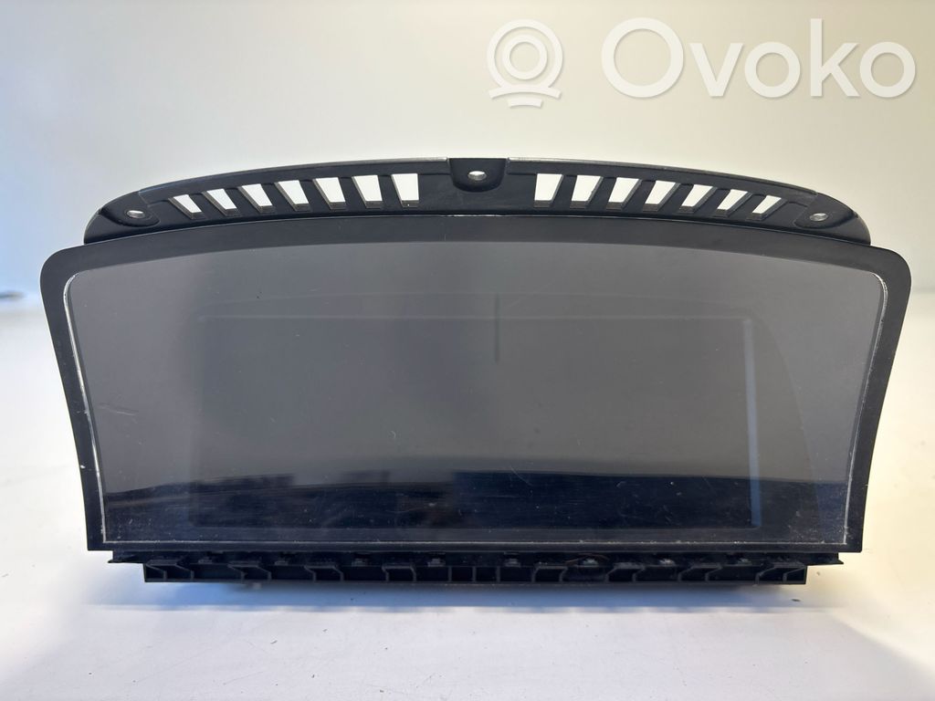 Screen/display/small screen   6967626,65826967626