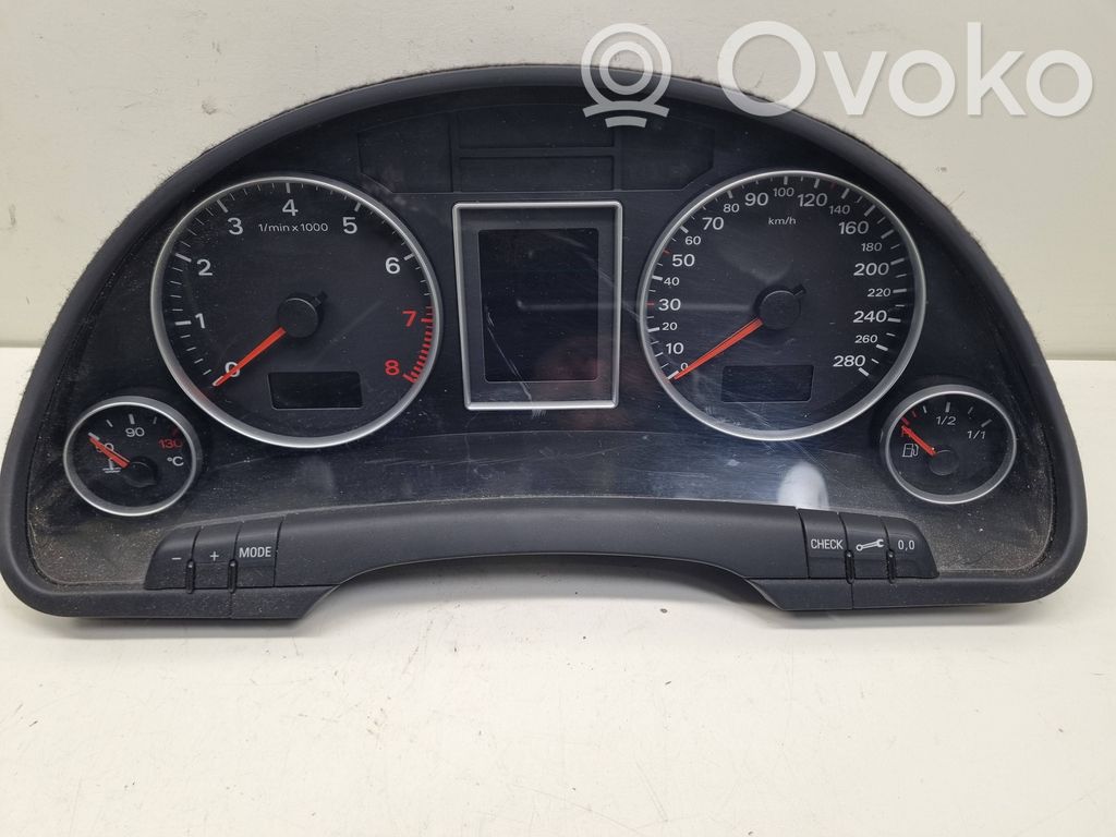 Audi A4 S4 B7 8E 8H Vitezometru (grup de instrumente) 