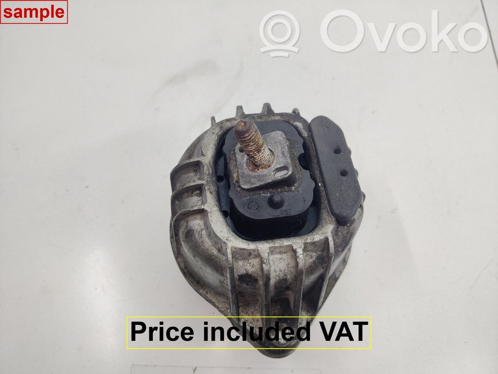 BMW 3 E90 E91 Engine mount bracket 