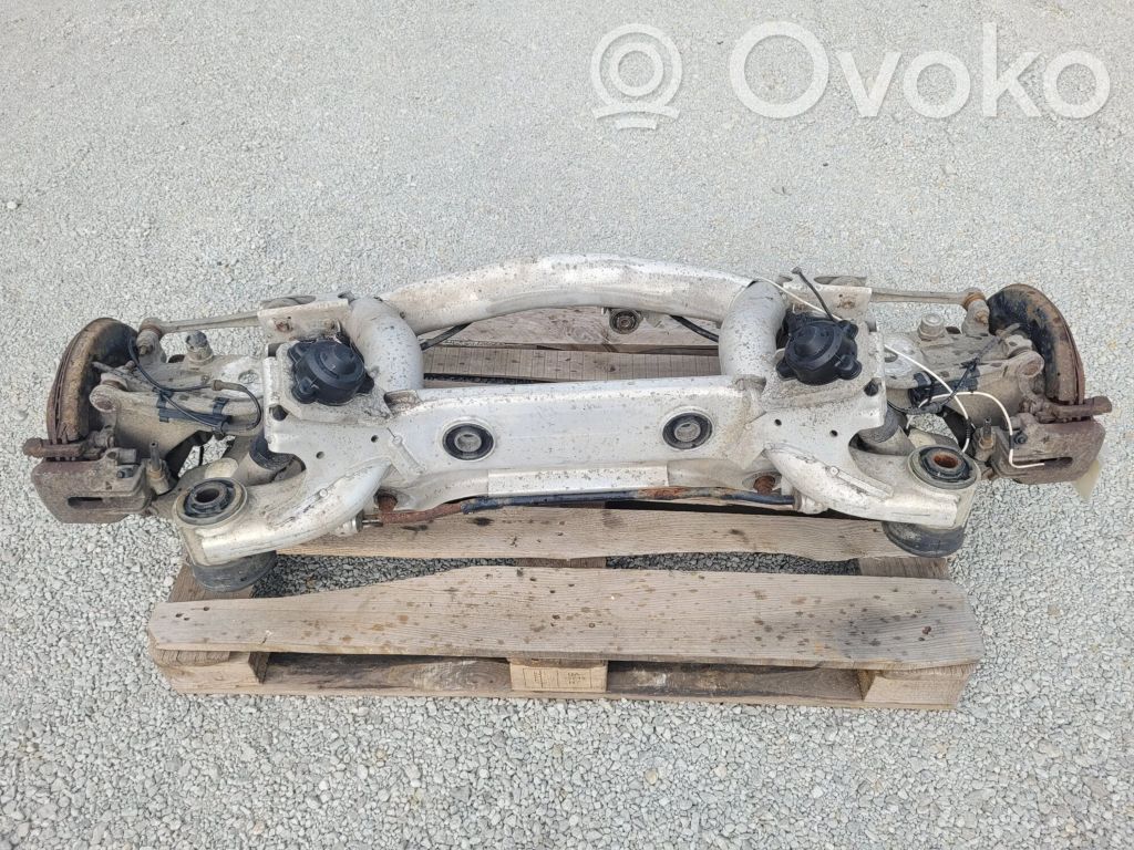 BMW 5 E39 Traversa posteriore 