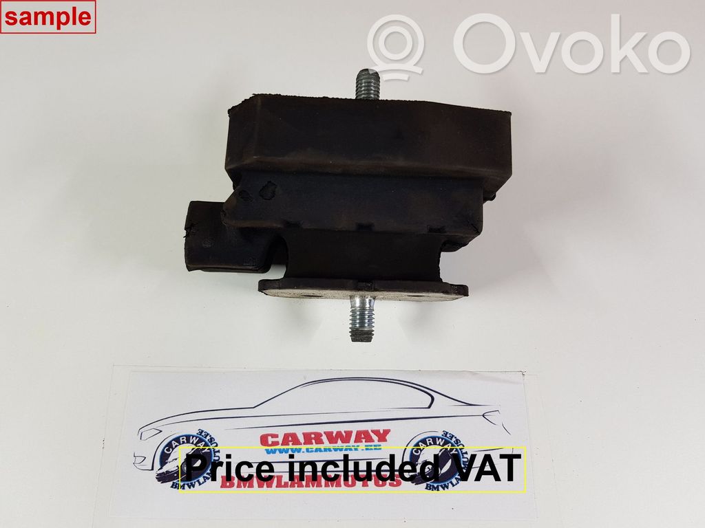 BMW 5 E60 E61 Pavarų dėžės detalė 