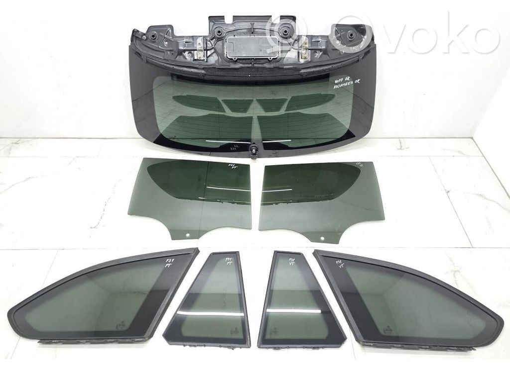 BMW 3 F30 F35 F31 Szyba drzwi przednich 