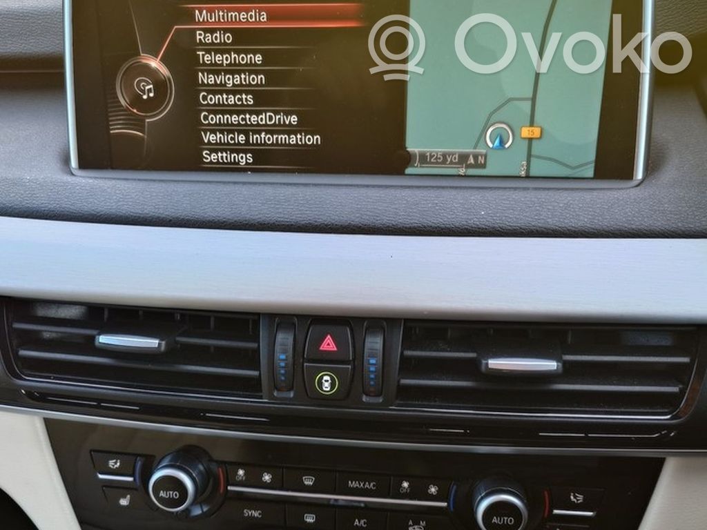 BMW X3 F25 Panel / Radioodtwarzacz CD/DVD/GPS 