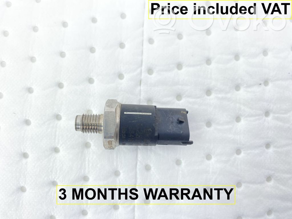 BMW 7 E38 Kraftstoffdrucksensor 