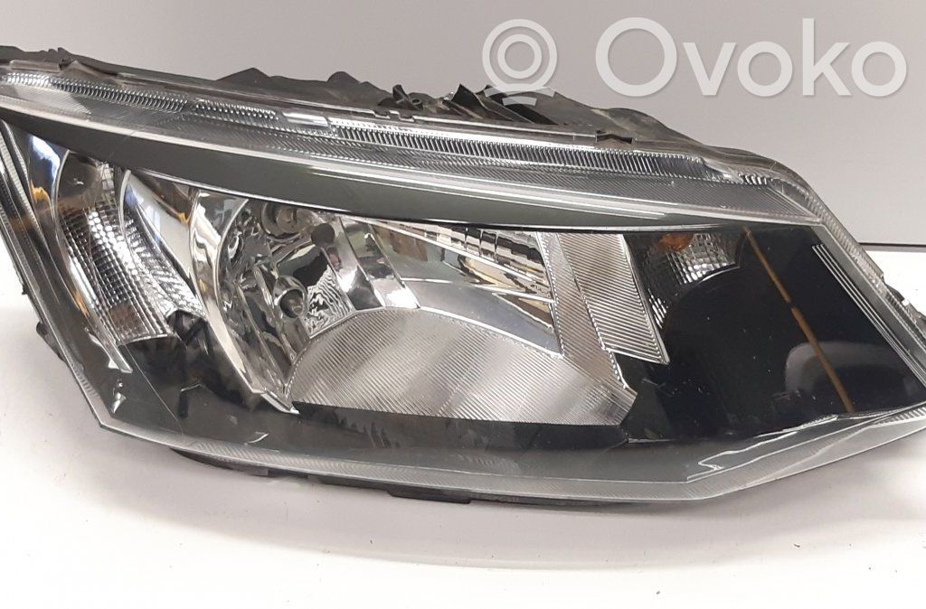 Skoda Fabia Mk3 (NJ) Lampa przednia 