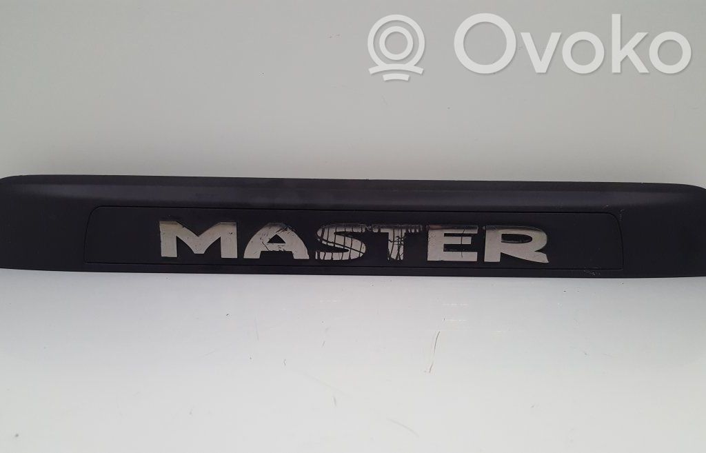Renault Master III Moulure de porte battante 