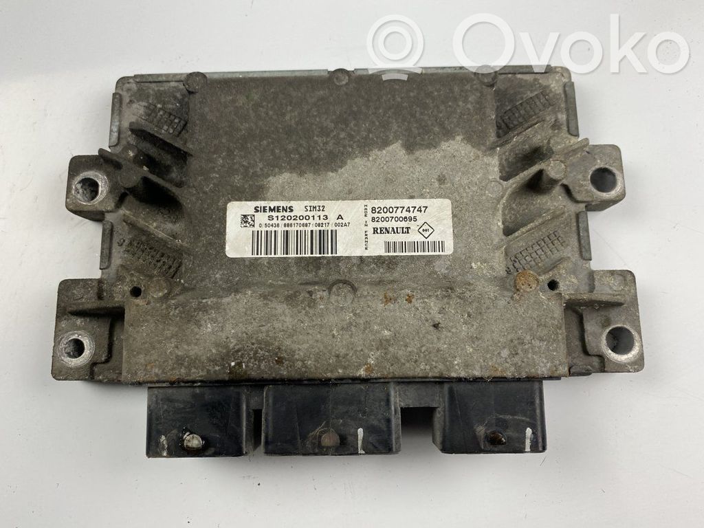 Sterownik / Moduł ECU   S120200113A,8200774747,8200700695,886170687,S120245002