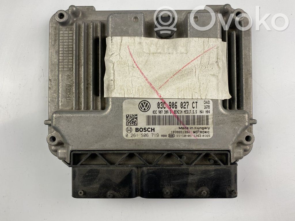 Volkswagen Golf VI Engine control unit/module 