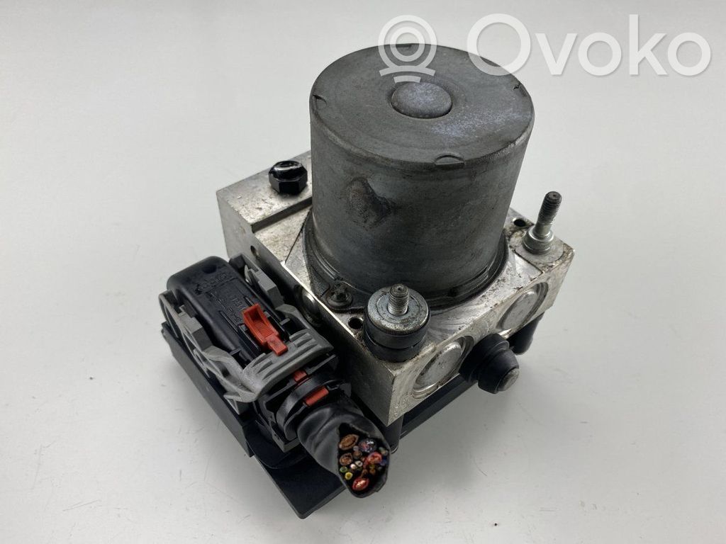 Audi A4 S4 B7 8E 8H ABS-pumppu 