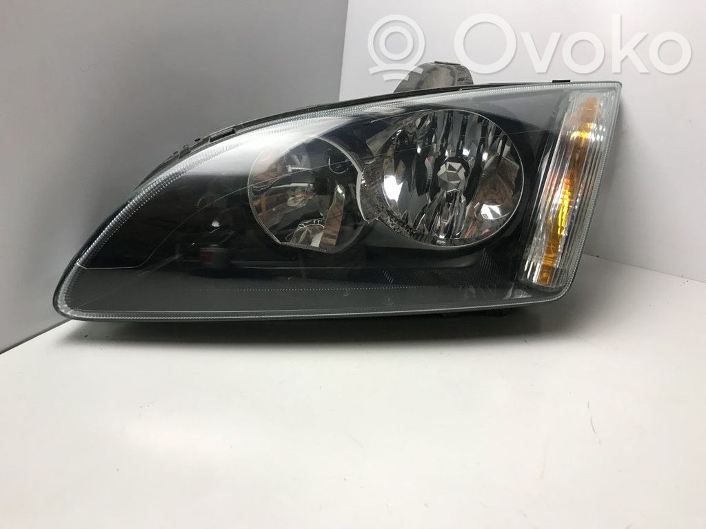 Ford Focus Scheinwerfer 