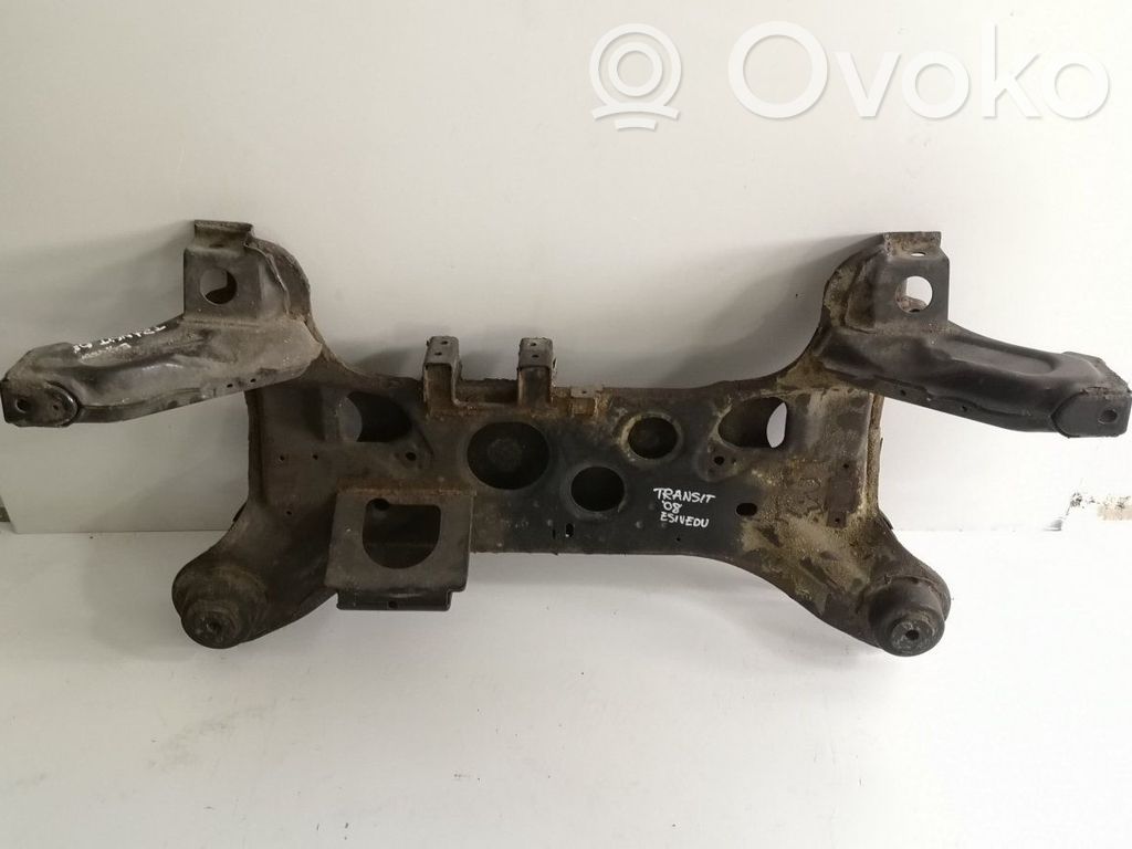 Ford Transit Priekinis traversas 