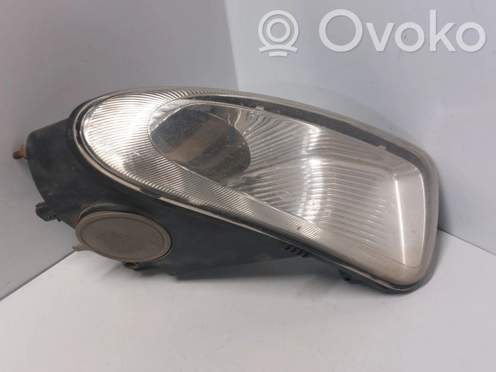 Chrysler Grand Voyager IV Światło przeciwmgłowe przednie 