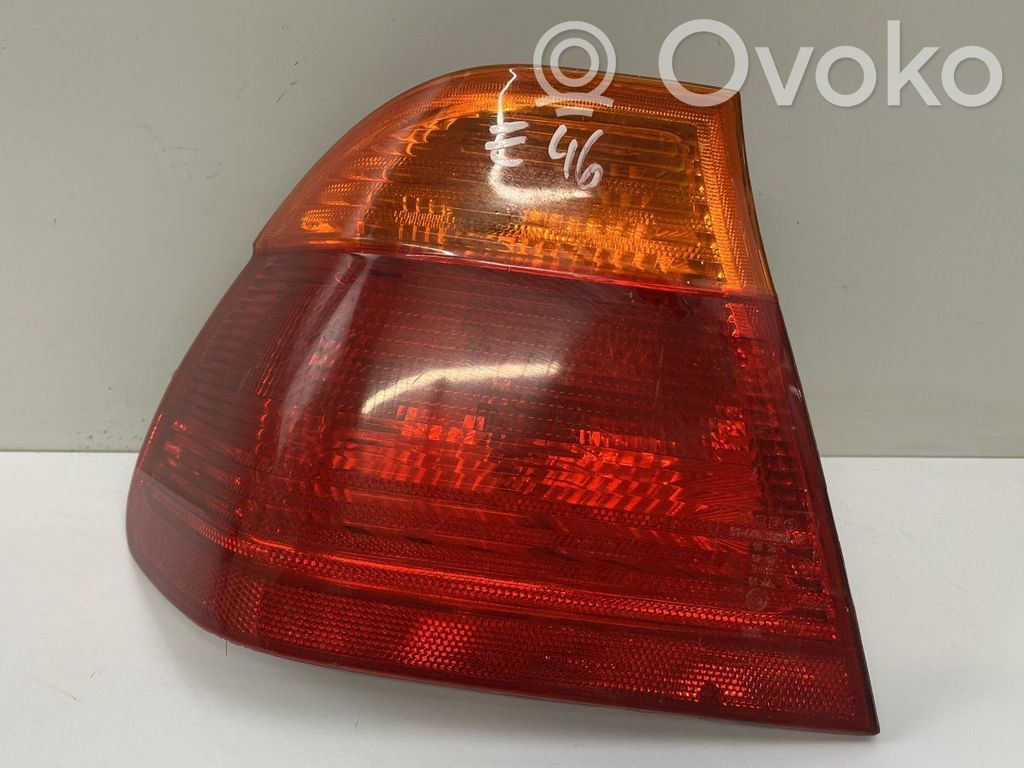 BMW 3 E46 Aizmugurējais lukturis virsbūvē 