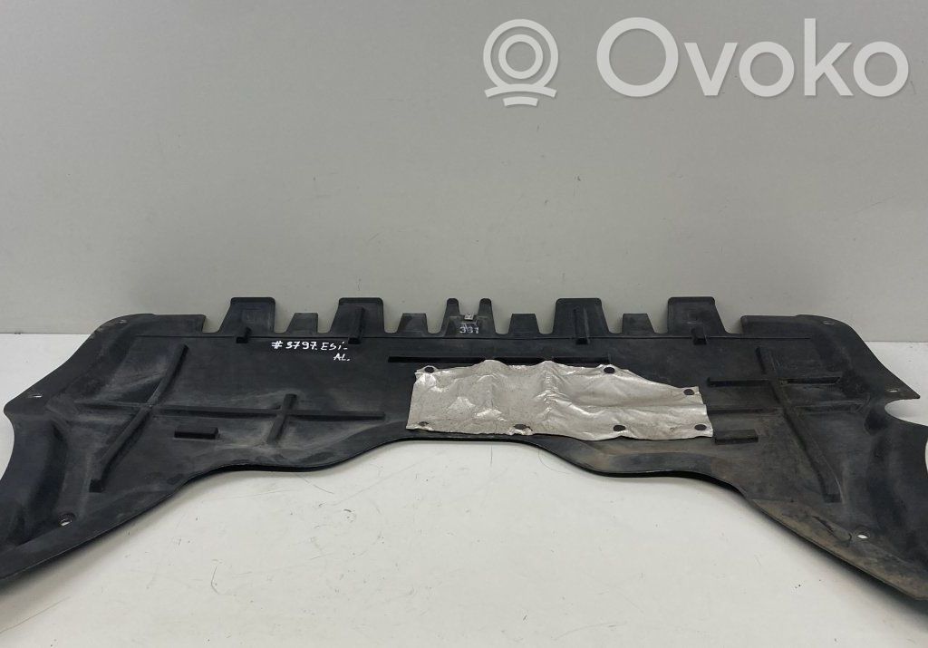 Volkswagen Sharan Engine splash shield/under tray 