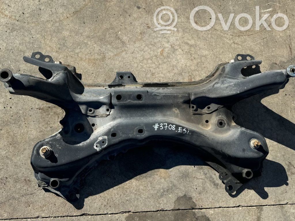 Toyota Prius (XW30) Front subframe 