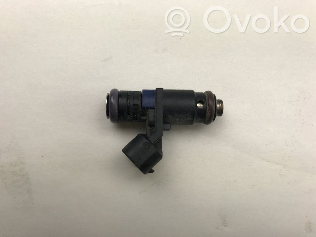Skoda Citigo Inyector de combustible 