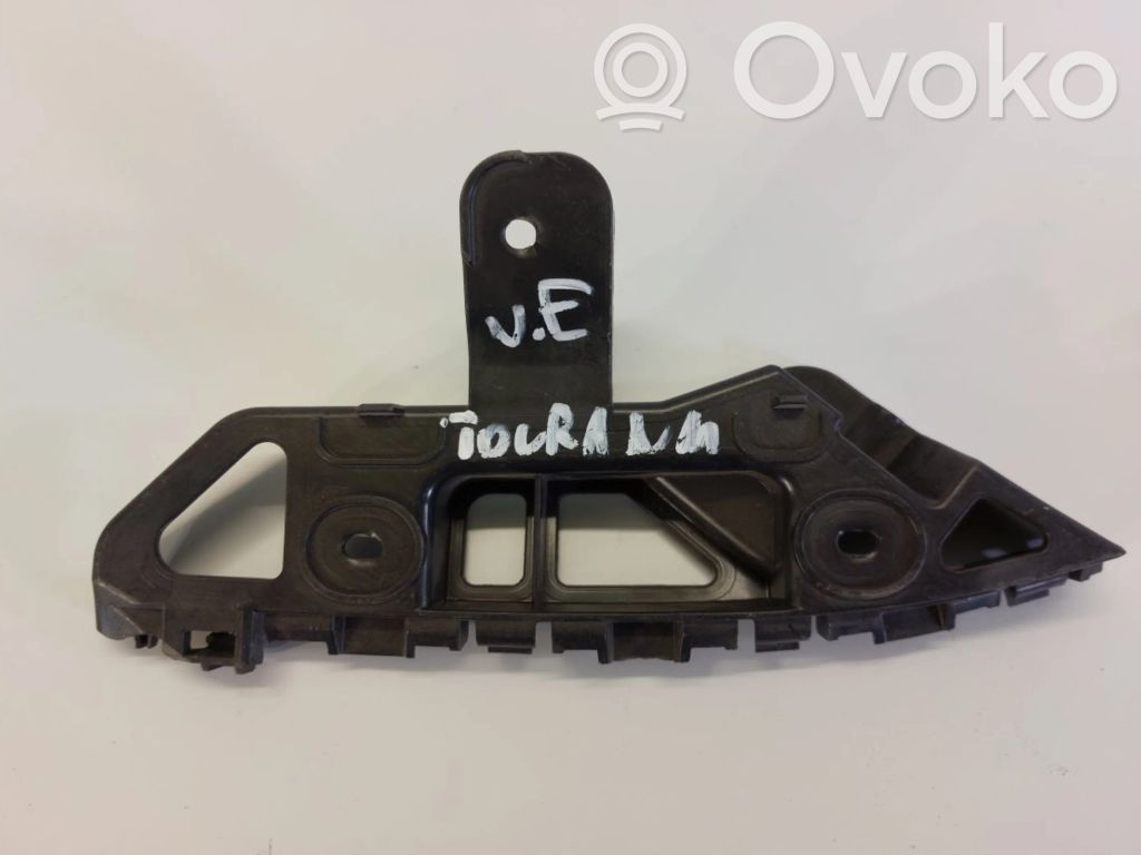 Volkswagen Touran II Uchwyt / Mocowanie zderzaka przedniego 