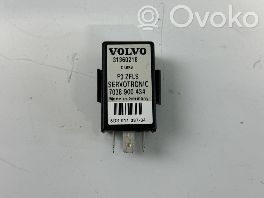 Volvo XC60 Vakionopeussäätimen rele 
