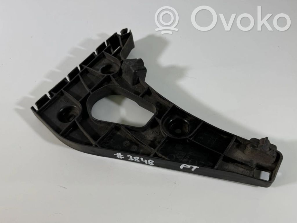 Audi A1 Galinis laikiklis bamperio 