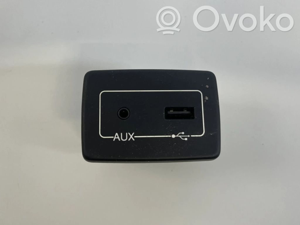 Peugeot Boxer Enchufe conector USB 