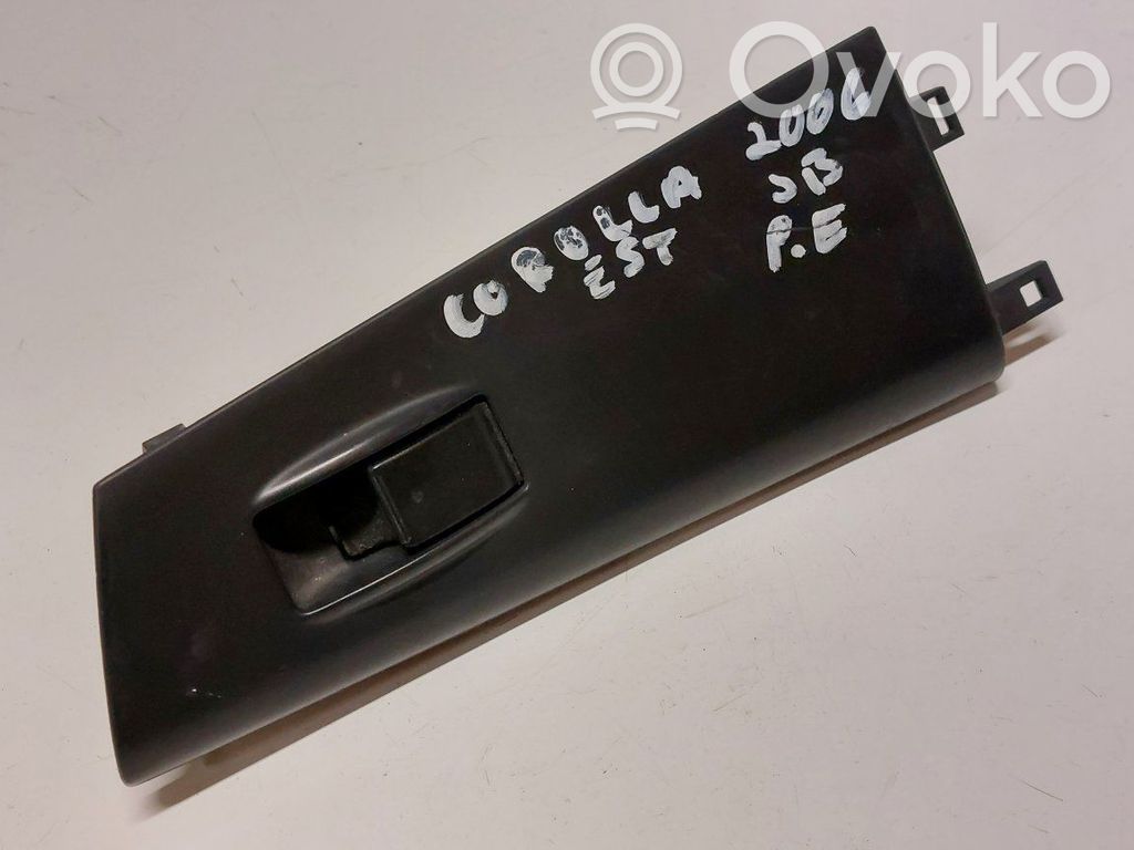 Toyota Corolla E120 E130 Electric window control switch 