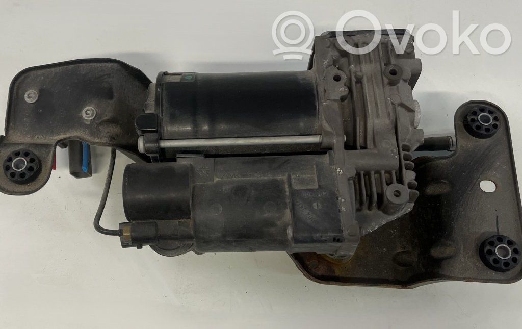 BMW X6 E71 Air suspension compressor/pump 
