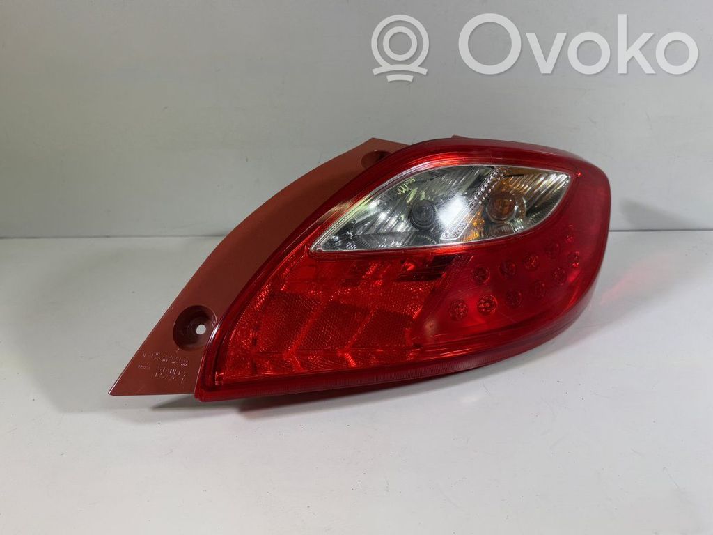 Mazda 2 Takavalot 