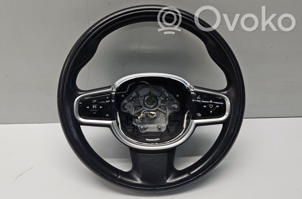 Volvo XC90 Ohjauspyörä 