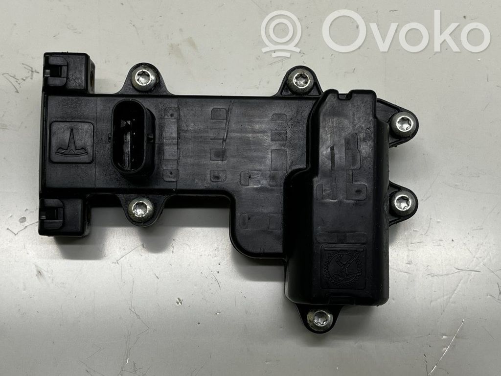 Tesla Model X Door control unit/module 