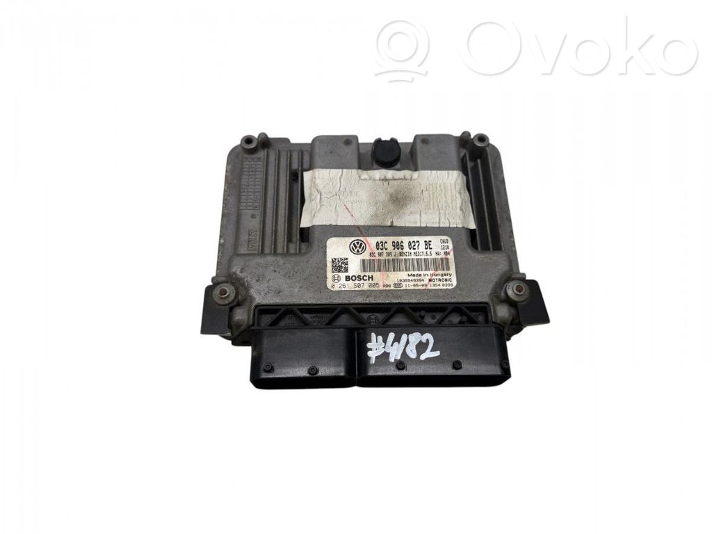 Volkswagen Jetta VI Engine control unit/module 